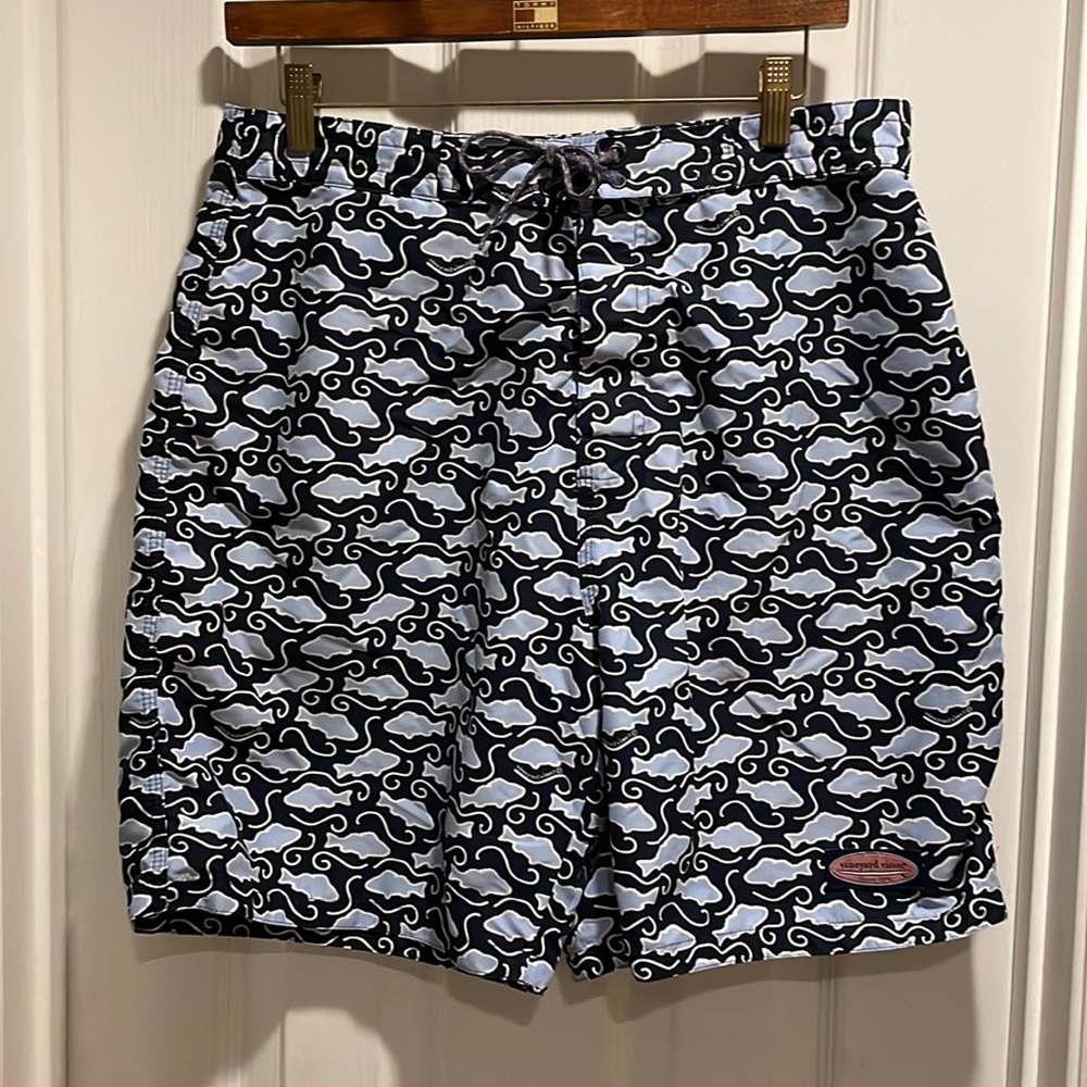 Vineyard Vines Mens Medium Blue Fish Swim Trunks Vel-cro Tie Closure Board Short